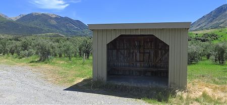Yup, the Windy Point shelter, about 200m from the State Highway. | Lake Sumner - Harper Pass