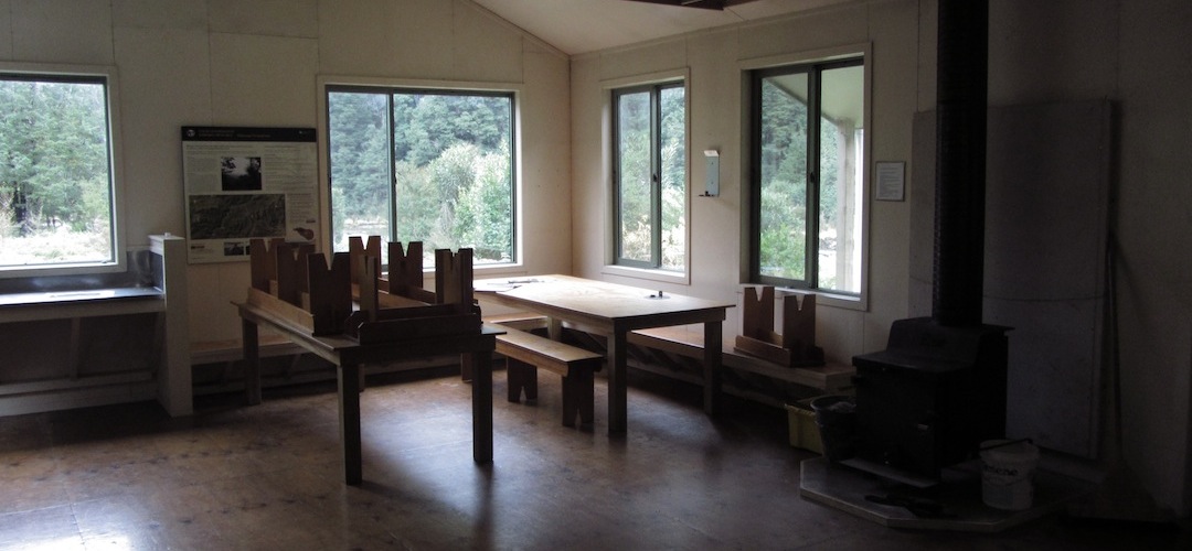 Karamea Bend Hut, Kahurangi National Park table
