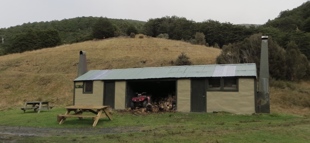 Flora Hut, Kahurangi National Park