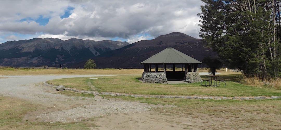 The Klondyke corner shelter is exactly that, a shelter, very near the highway | Klondyke Corner campsite, Arthurs Pass National Park