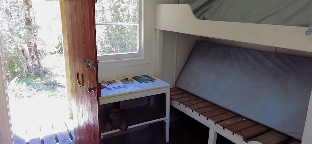  The front door and a couple of bunks, hunh. |  Cobb Hut, Kahurangi National Park