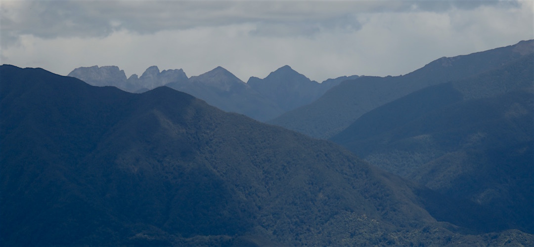 So that will be the Dragons Teeth up the Anatoki River valley. | from the Wainui Lookout, above Takaka