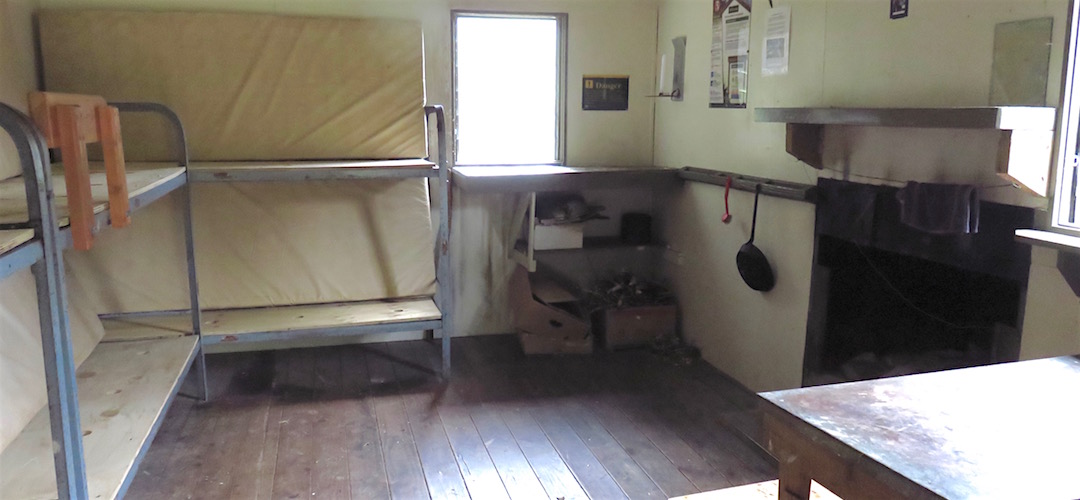 I think I've seen this configuration elsewhere. | Kiwi Saddle Hut, Kahurangi National Park