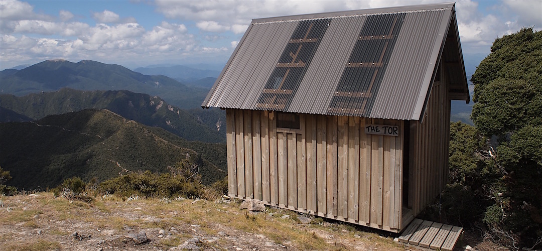 One sleepout is right on the edge of the drop. No views from inside though. | Ghost Lake sleepout, Lyell Range/Radiant Range Conservation Area