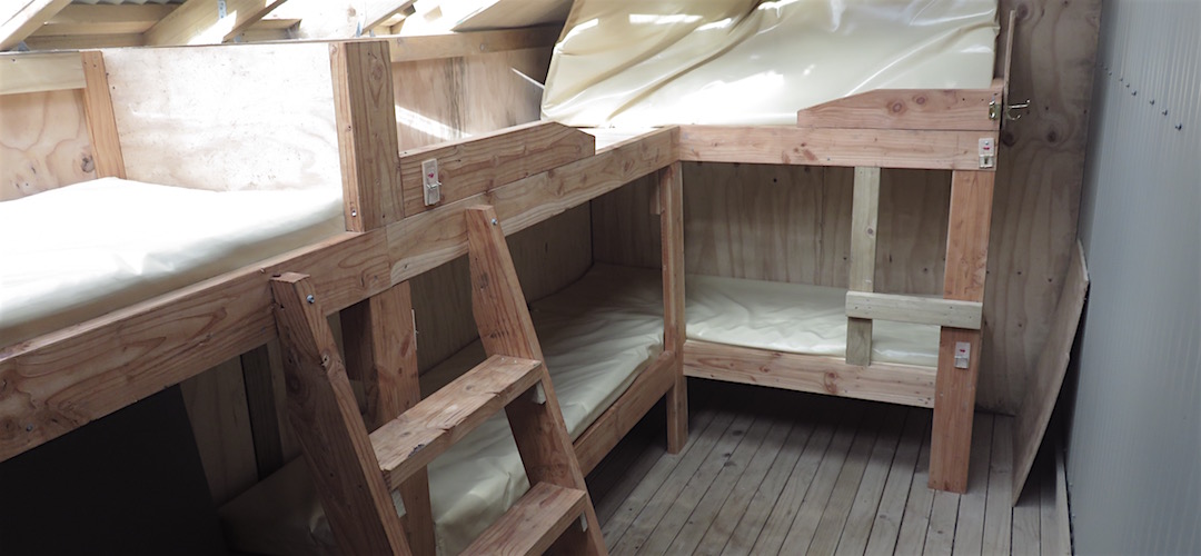 6 mattresses in an uninsulated, closed in veranda. What the . . .  | Lyell Saddle Hut, Lyell Range/Radiant Range Conservation Area