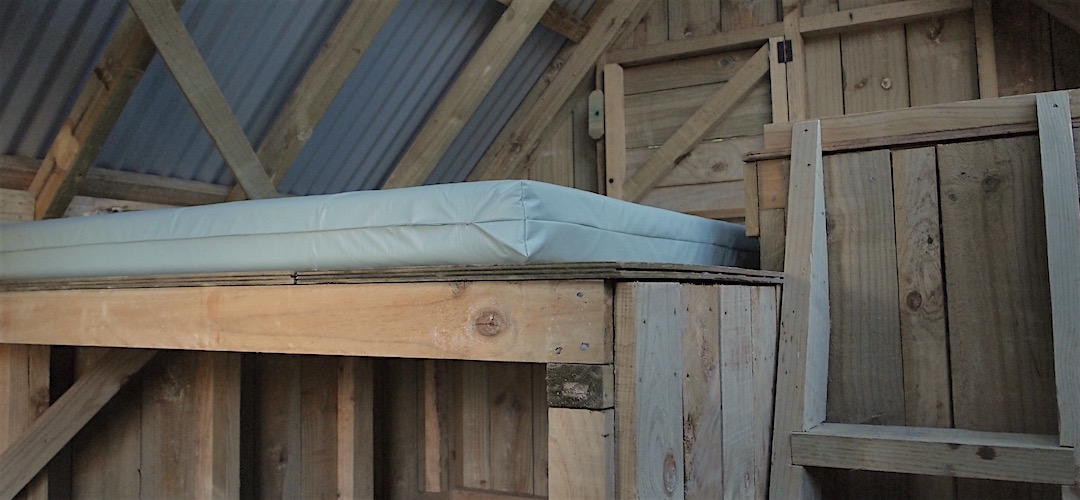 Upper bunk. | Lyell Saddle sleepout, Lyell Range/Radiant Range Conservation Area