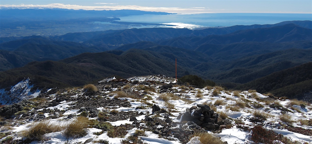 Day 4. Tasman Bay on the way up Mt Starveall. | winter trip, Alpine Route, Mt Richmond Forest Park