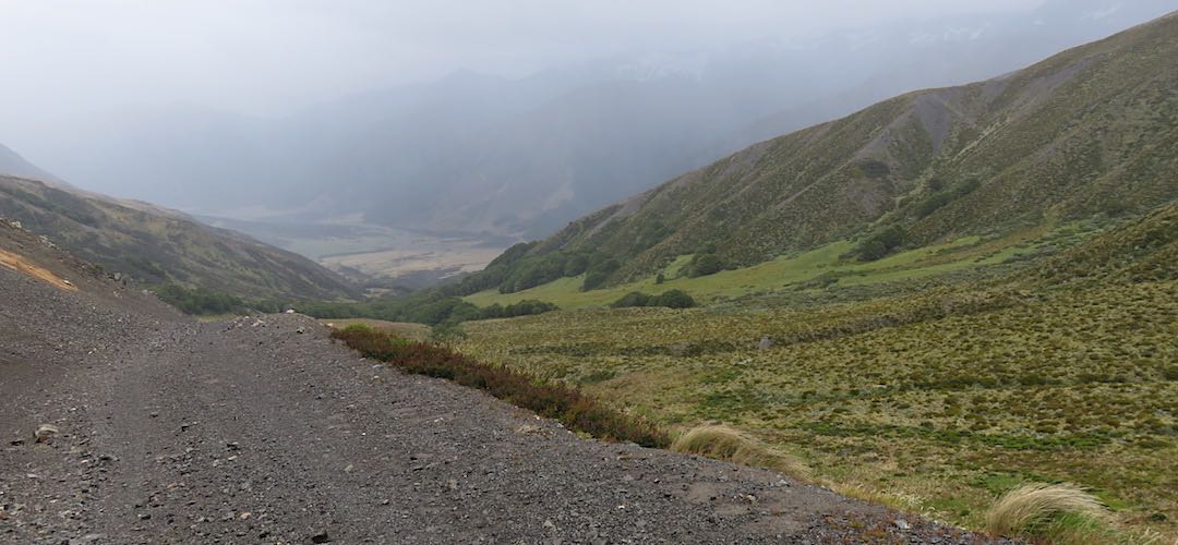The rain started as I reached the top of Maling Pass, down to the Waiau | Kaikoura to Boyle Village