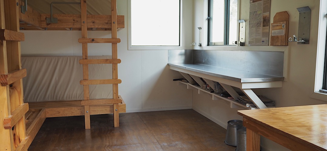 Nice tidy hut. Hardly been used.  | Severn Hut, Severn River