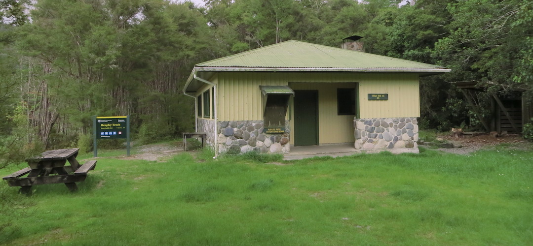 Brown hut camping, Heaphy Track, Kahurangi National Park