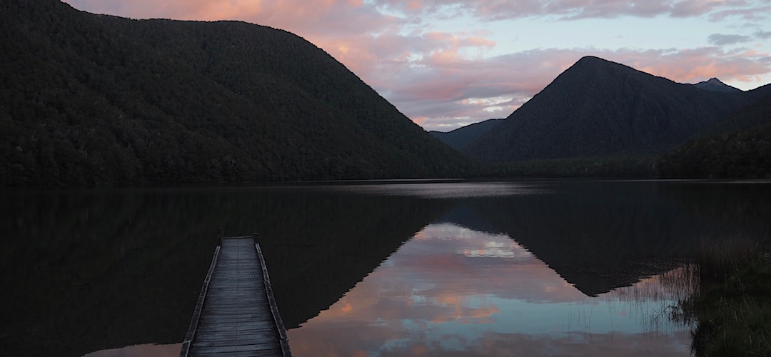 Sunrise over Lake Daniell | Lake Daniell, Lewis Pass