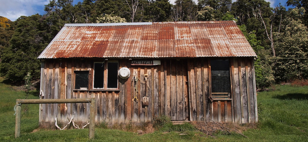 Stanleyvale hut, Stanley River, North Canterbury