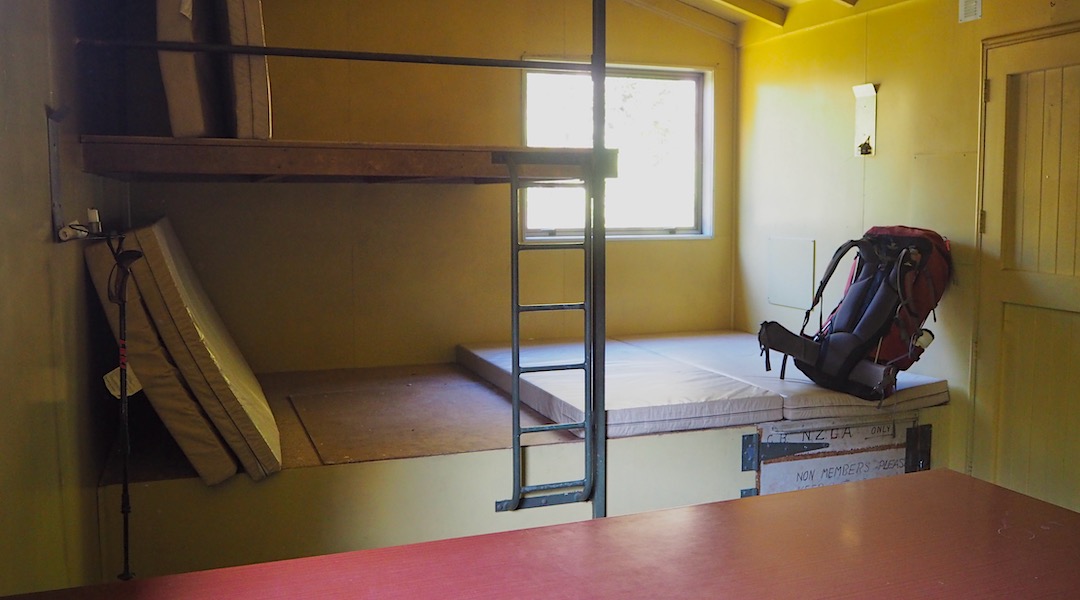 Anatoki Forks Hut bunks | Kahurangi National Park
