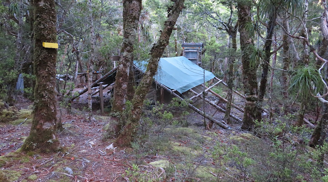 Soper Shelter, Lake Stanley exterior 3 | Kahurangi National Park