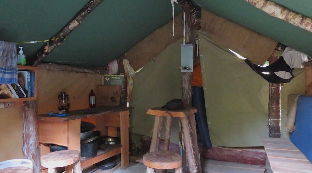 Soper Shelter, Lake Stanley kitchen bench | Kahurangi National Park