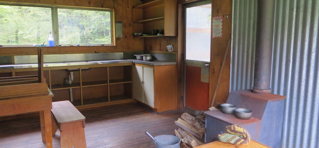 Boyle Flat Hut, St James Walkway