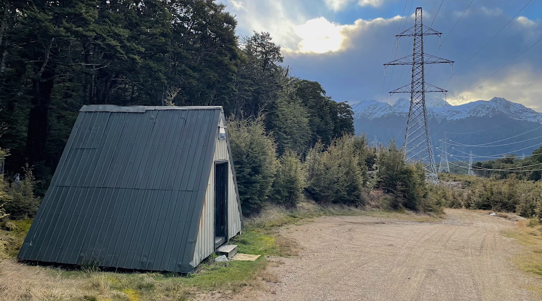 220k V power lines just outside the shelter. | Borland Bivvy