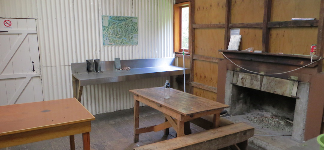 Locke Stream Hut, Harper Pass