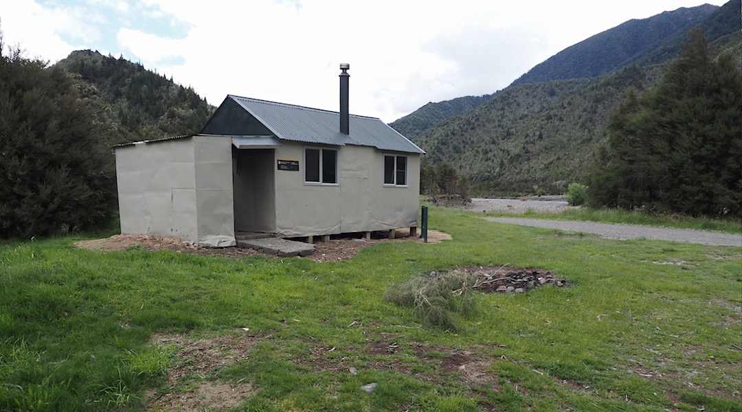 The hut is very close to the four-wheel drive road. | Caves Hut, South Marlborough