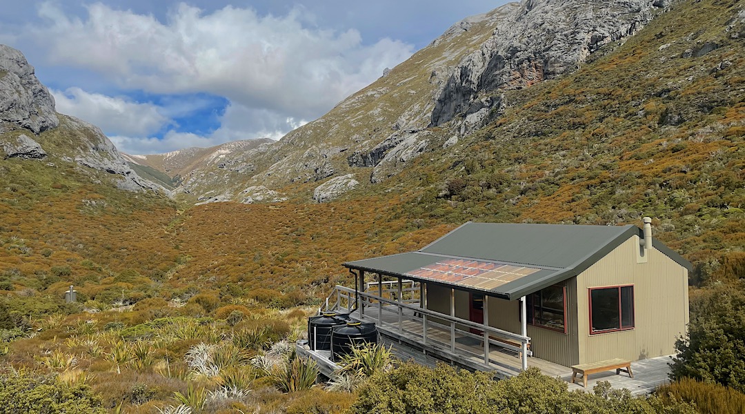 Plenty of verandah. | Granity Pass Hut, Kahurangi National Park
