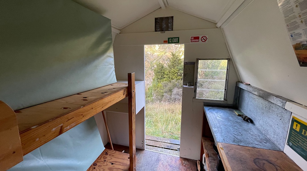Plenty of bench space. | Kohutara Bivvy, Ka Whata Tu o Rakihouia/Clarence Conservation Park