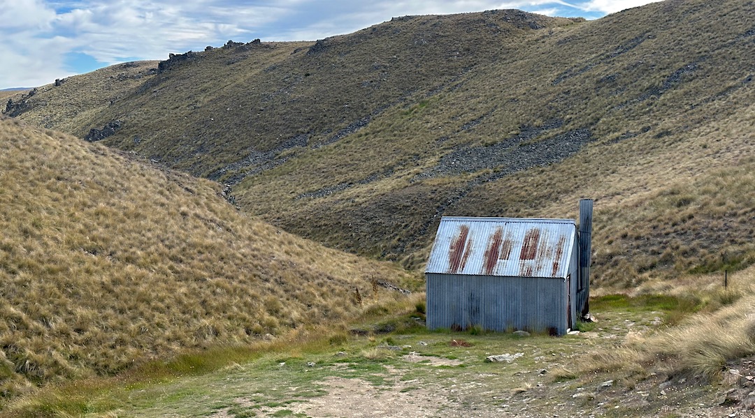 The creek can dry up in summer. | Chimney Creek Hut, Oteake Conservation Park