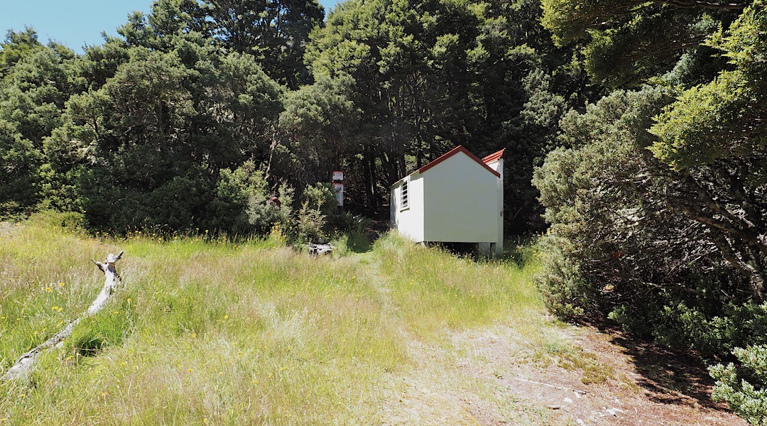 Setting. | Top Hut, Ahuriri Conservation Park