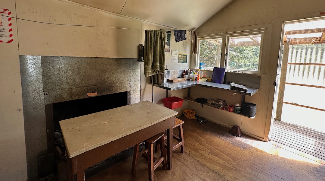 Kitchen end. | Top Dingle Burn Hut, Hawea Conservation Area