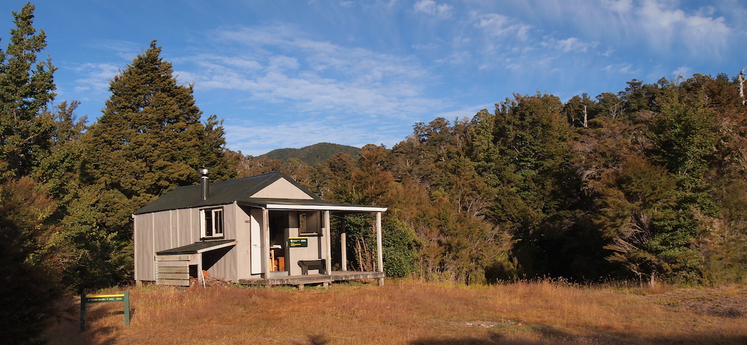 Castle Rocks Hut, The Inland Track, Abel Tasman National Park