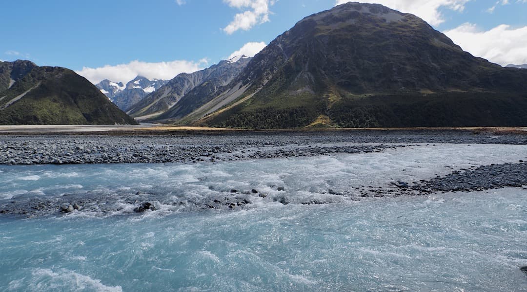 Cross the Havelock River at a few braids. Forbes River and Mistake Flat. | Rangitata River headwaters
