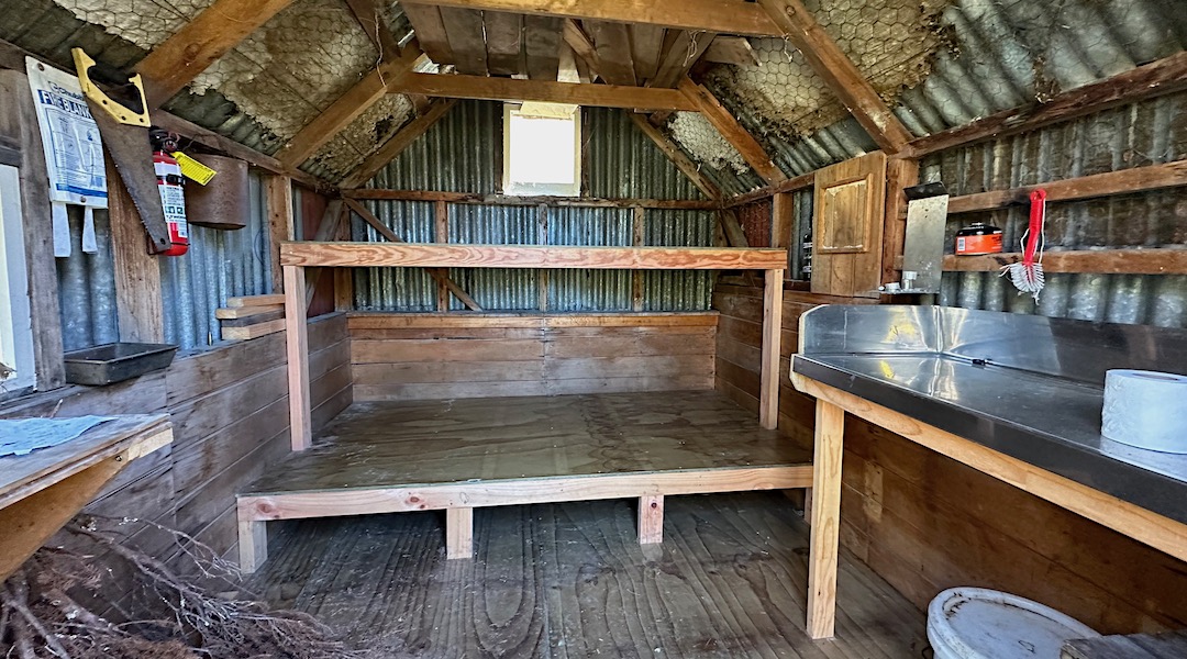 No mattresses on the bunks so bring your own sleeping mat. | Eric Bivouac, Hakatere Conservation Park