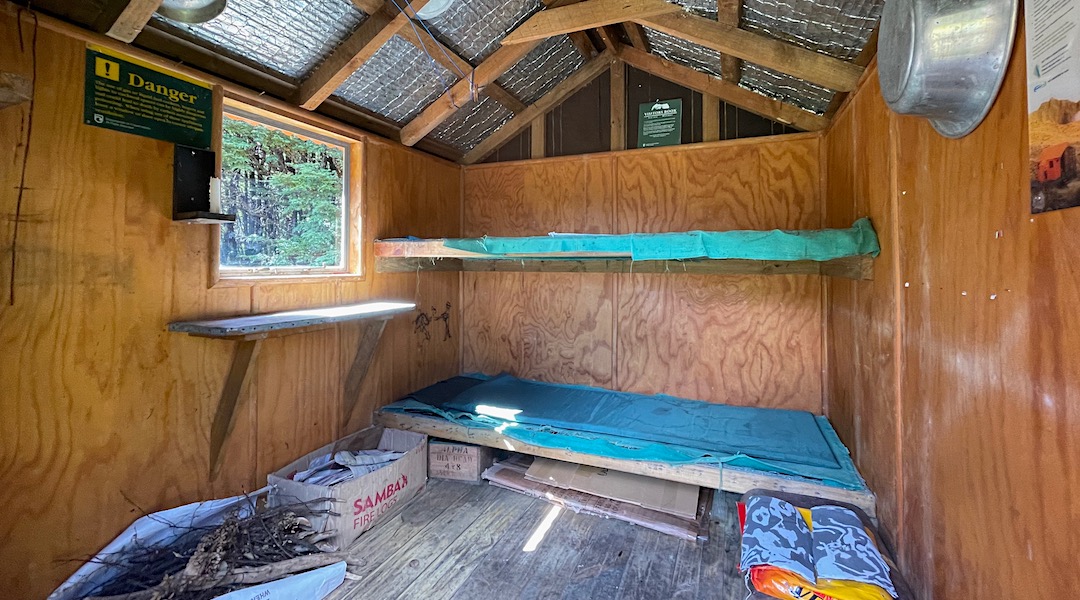 Neat interior. | Stony Stream Bivvy, Hanmer Forest Park