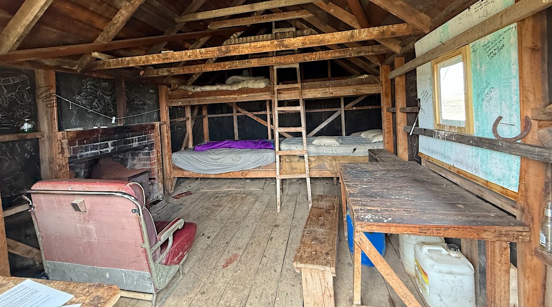 Potters Hut interior 