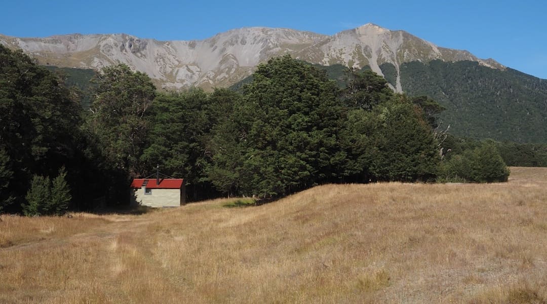 Lochinvar Hut exterior 