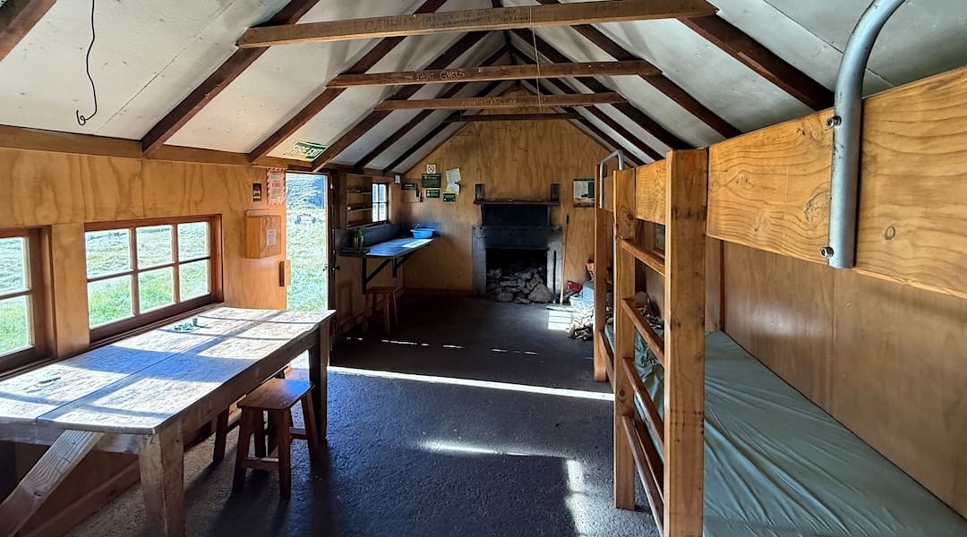 Meg Hut interior