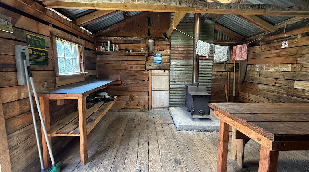 Dynamo Hut interior