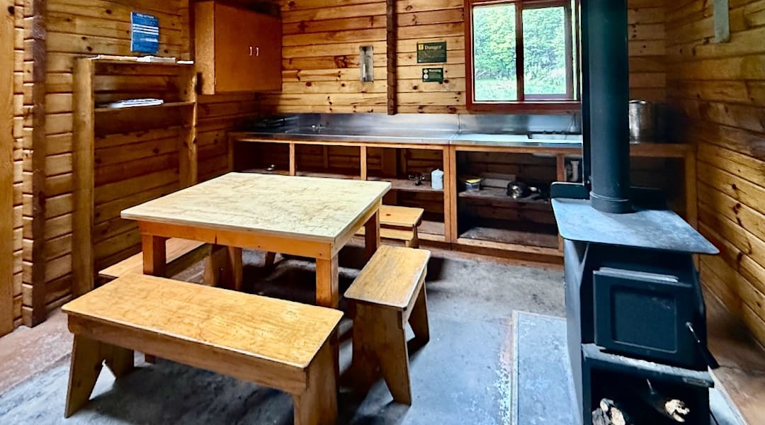 Pinchgut Hut interior