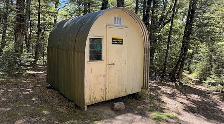Bob's Camp Bivouac exterior