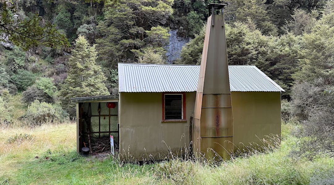 Branch Creek Hut exterior 2.jpg