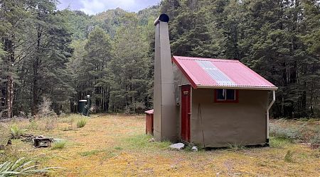 Johnson Hut exterior 1