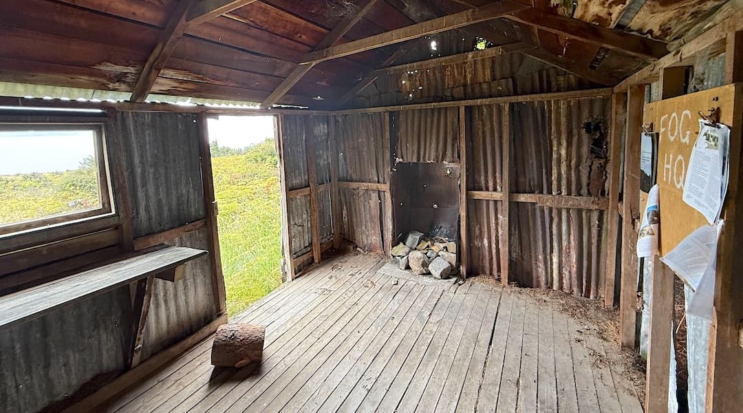Back Hut interior 3