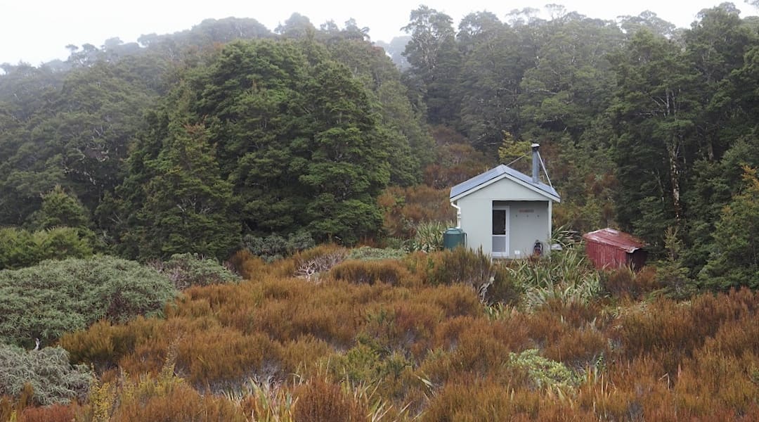 Mt Curtis Hut exterior