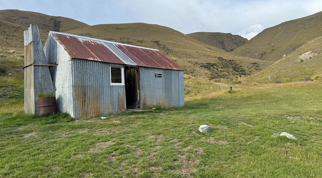 Boundary Creek Hut exterior