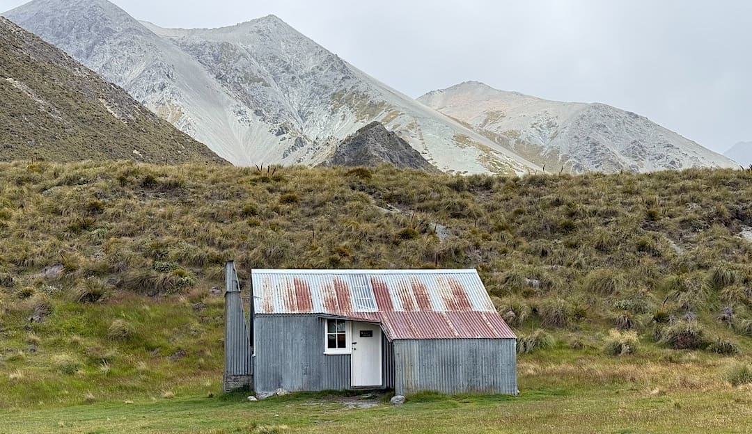 Top Hut exterior