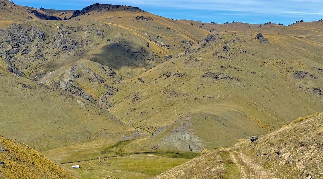 Meg Hut Pisa Range