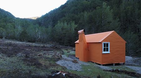 Wheel Creek Hut exterior | Victoria Forest Park