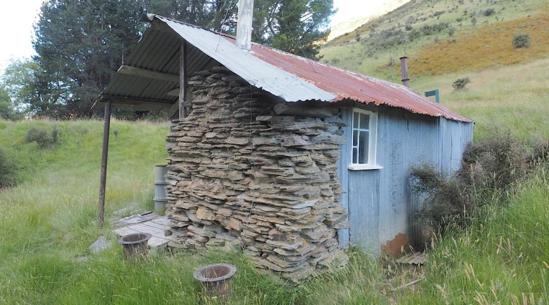 Atley Terrace Hut exterior, Atley Terrace Historic Reserve
