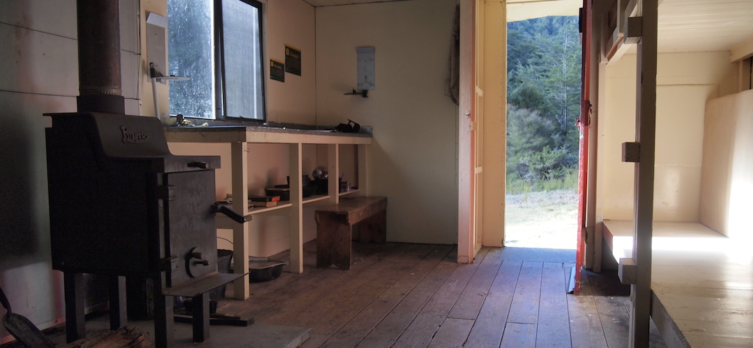 Roebuck Hut, Alpine Route, Mt Richmond Forest Park