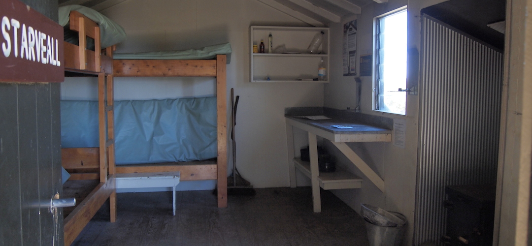 Starveall Hut, Alpine Route, Mt Richmond Forest Park