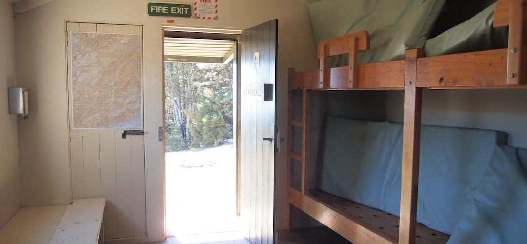 Starveall Hut, Alpine Route, Mt Richmond Forest Park